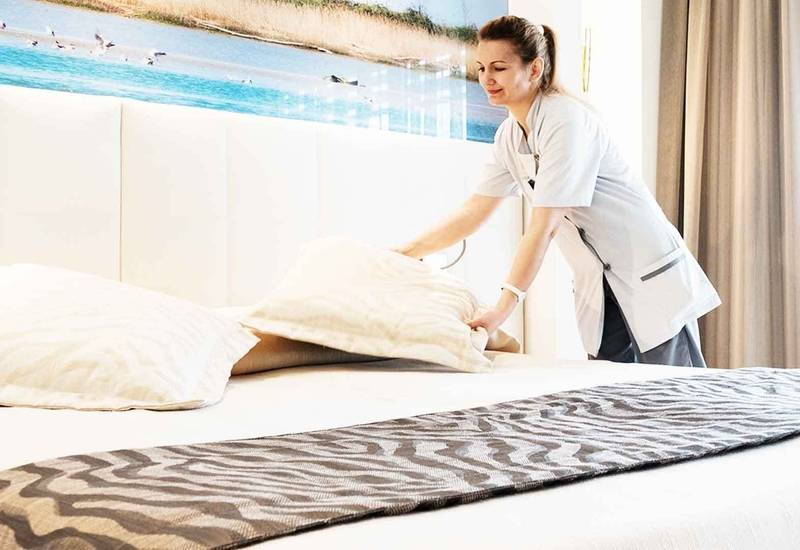 Bed linen and towel set Europa Tourist Group